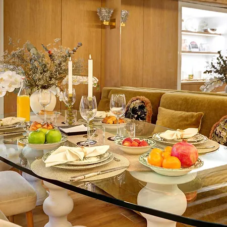 Ultra Luxe Et Confort Au Coeur Des Champs-elysees Apartment Paris