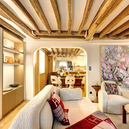 Ultra Luxe Et Confort Au Coeur Des Champs-elysees